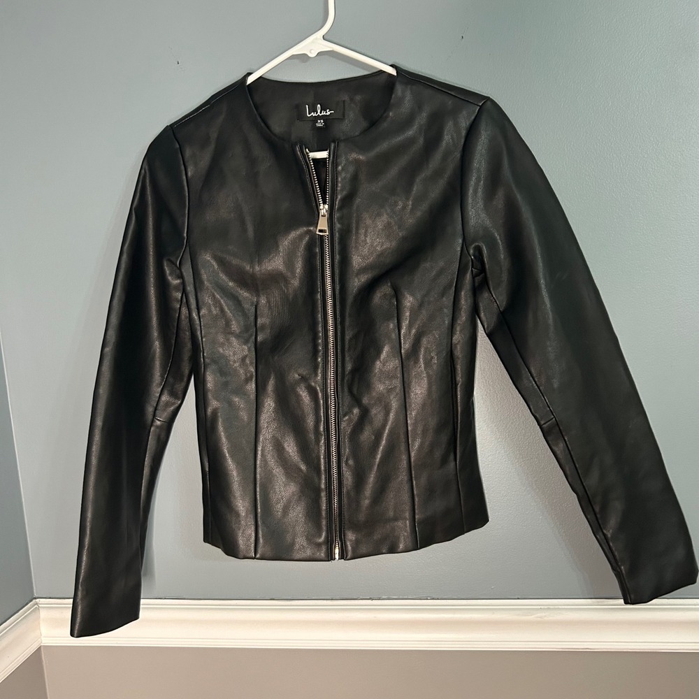 Lulus Black Vegan Faux Leather Collarless‎ Zip Up Moto Jacket XS Minimalist
